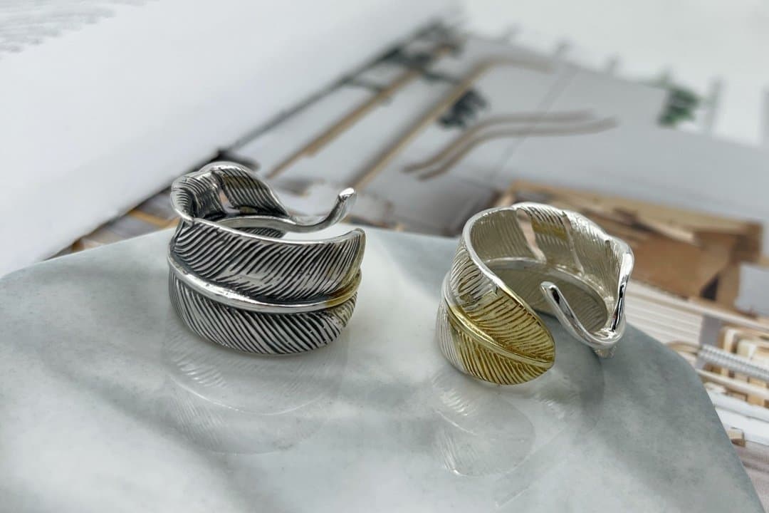 Feather ring