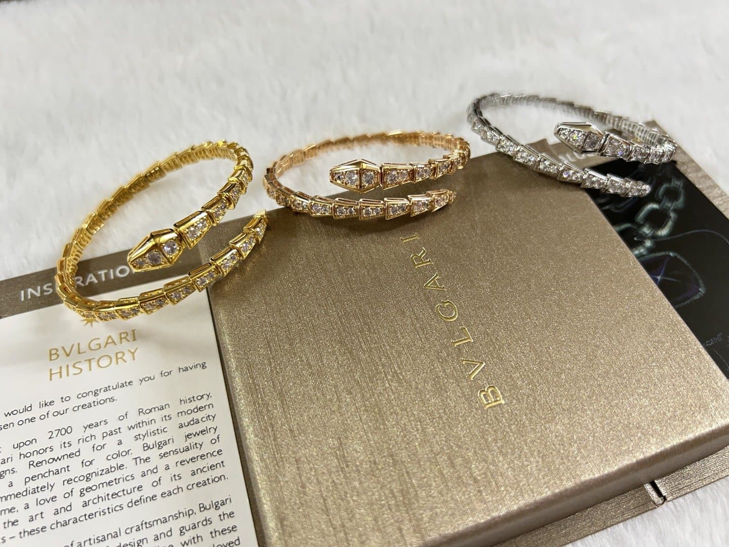 Single Loop Diamond Snake Bracelet