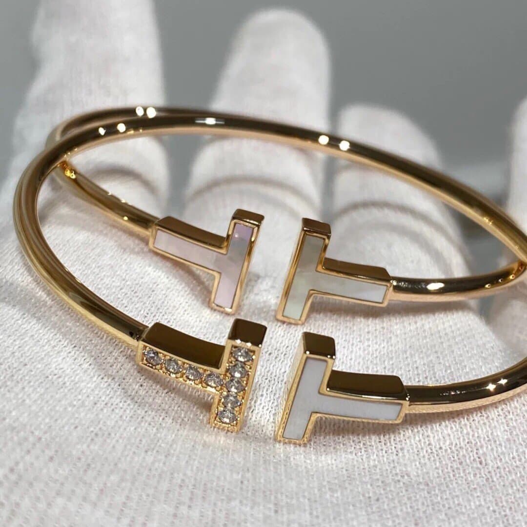 Double T bracelet